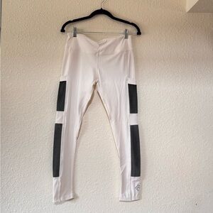 Beachbody White Leggings with Black Accents